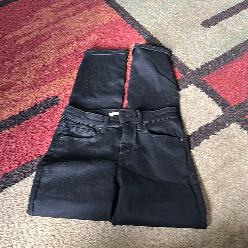 Classic Mid Rise Skinny Levy Jeans